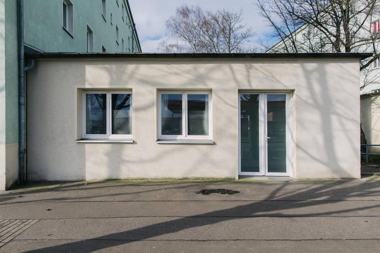 Apartment With 3 Bedroom +1.5 Bthrm +A/C In Prenzlauer Berg Berlijn Buitenkant foto