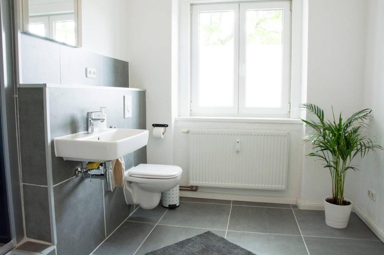 Apartment With 3 Bedroom +1.5 Bthrm +A/C In Prenzlauer Berg Berlijn Buitenkant foto